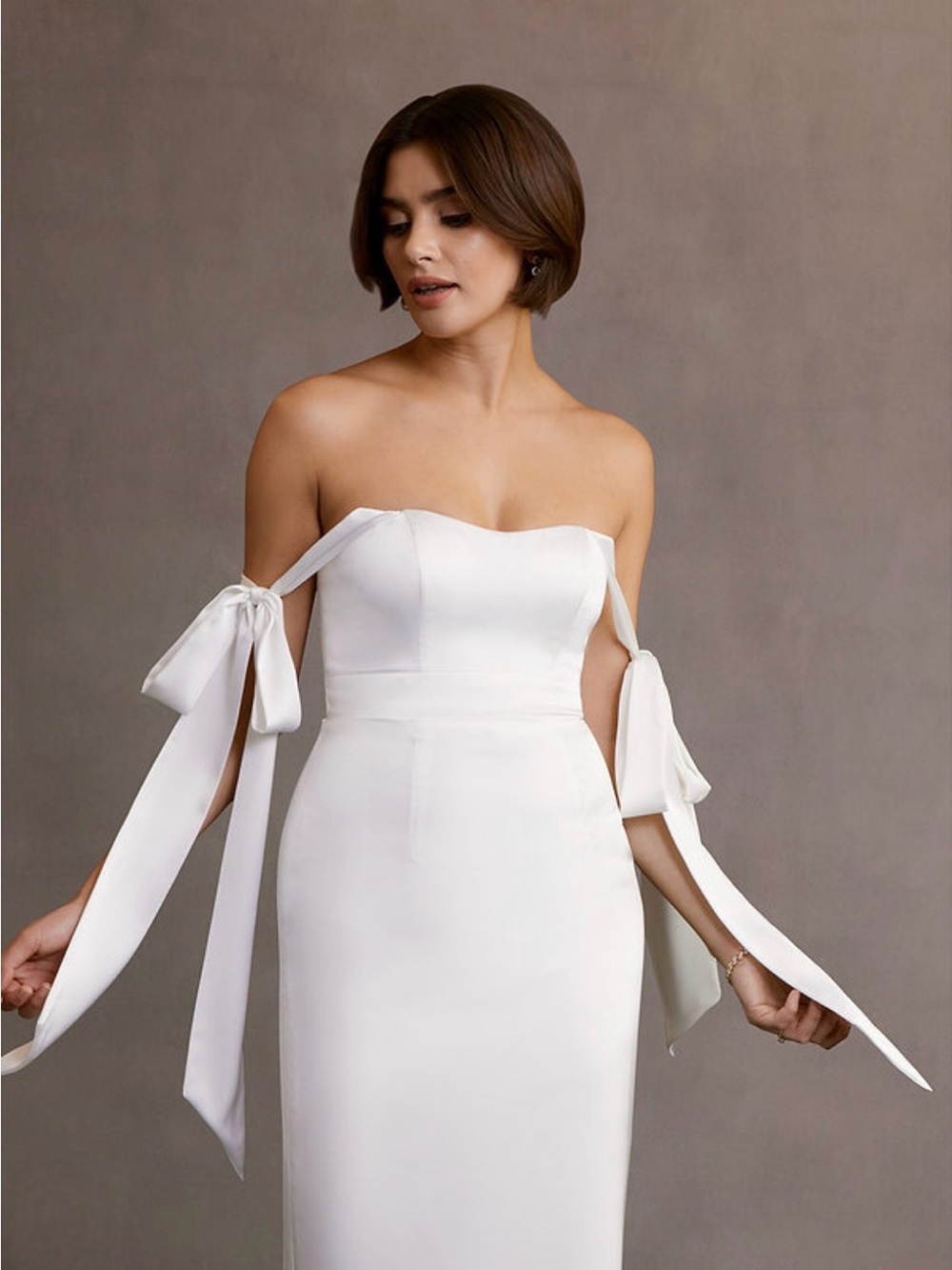 NWT Azazie Loey White Strapless Bow-Tie Gown SIZE WD4